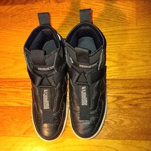 NIKE AIR FORCE ONE MID UTILITY  BLACK/HALF WHITE LEATHER SIZE 8